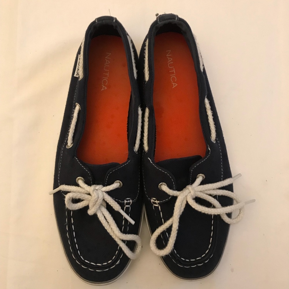 Nautica women’s blue loafers